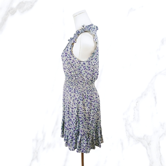XXI White Blue Floral Ruffle Mini Dress Smocked Waist Button Front Size M - Picture 2 of 6